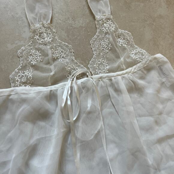 Frederick’s Of Hollywood White Lace Halter Chemise Size S - Picture 3 of 6